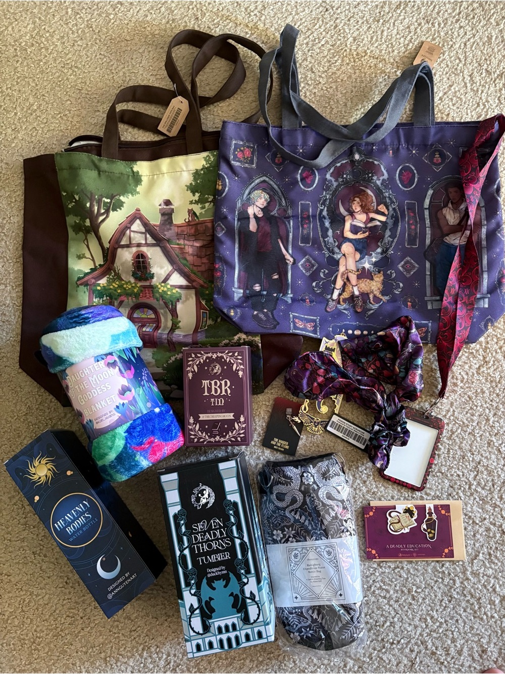 Fairyloot illumicrate bookish items bundle